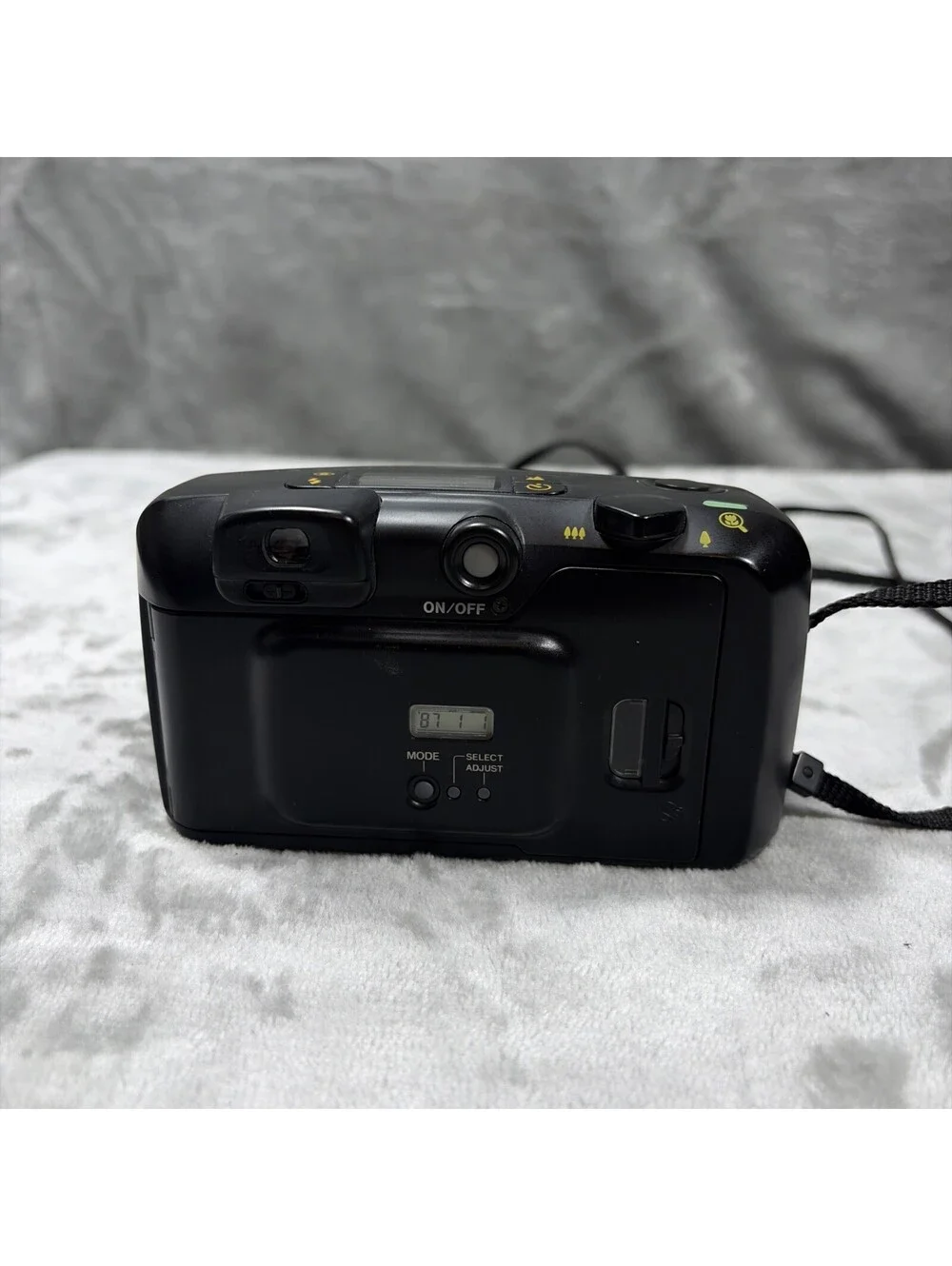 Pentax IQZoom 110 35mm Film Camera Bundle w/ Case & Manual - Tested Works Great